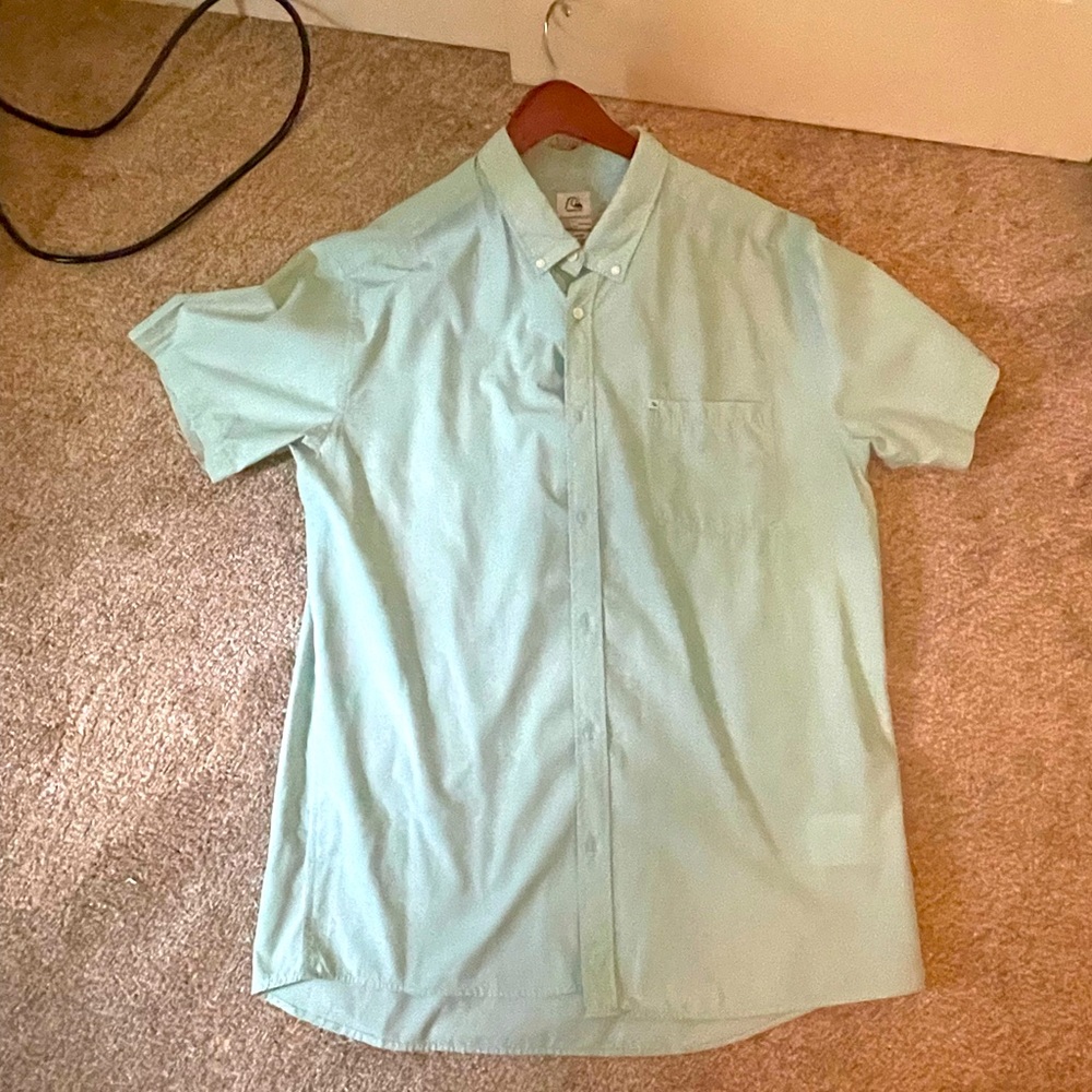 Men’s shirt sleeve button down green shirt great condition barely worn